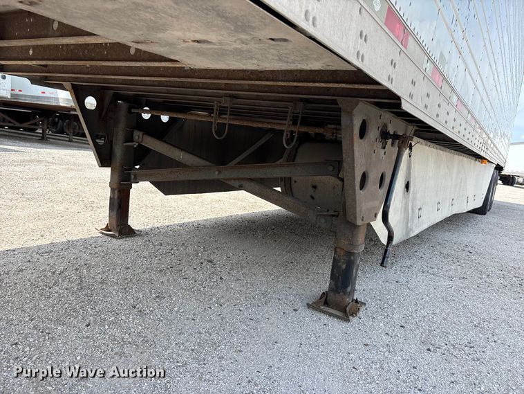 image for item EA4801 2012 Utility refrigerated van trailer