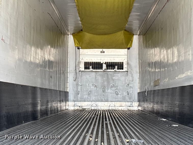 image for item EA4801 2012 Utility refrigerated van trailer