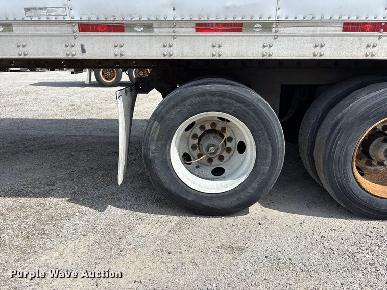 image for item EA4801 2012 Utility refrigerated van trailer