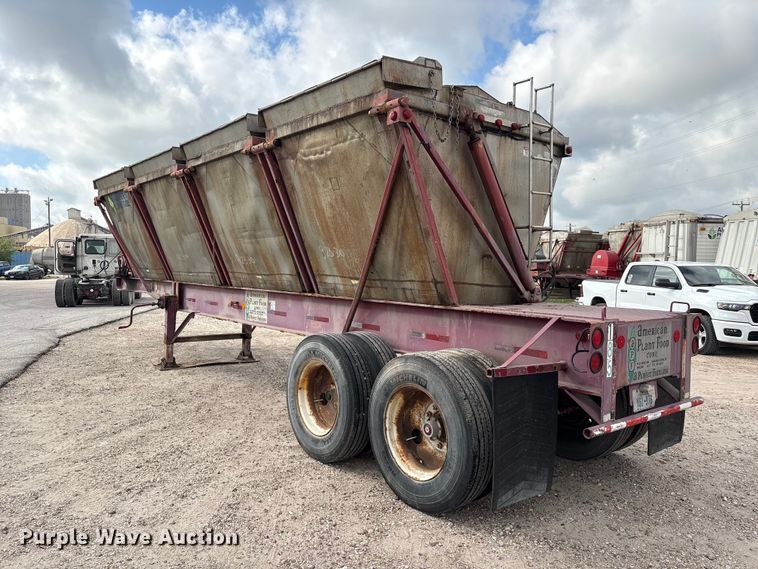 image for item EA7255 1974 Killebrew fertilizer delivery trailer