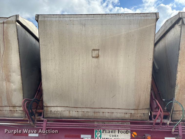 image for item EA7255 1974 Killebrew fertilizer delivery trailer