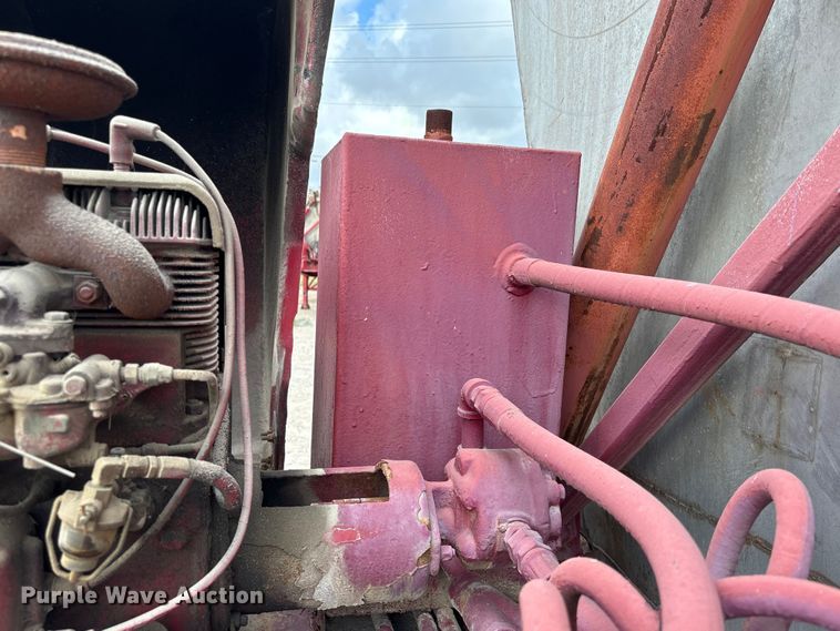 image for item EA7255 1974 Killebrew fertilizer delivery trailer