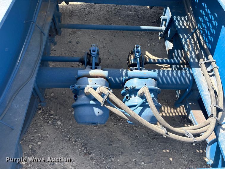 image for item EA7259 2010 Behnke Enterprises fertilizer delivery trailer