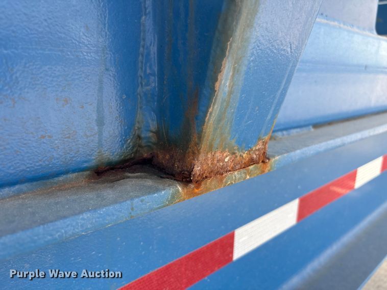 image for item EA7259 2010 Behnke Enterprises fertilizer delivery trailer