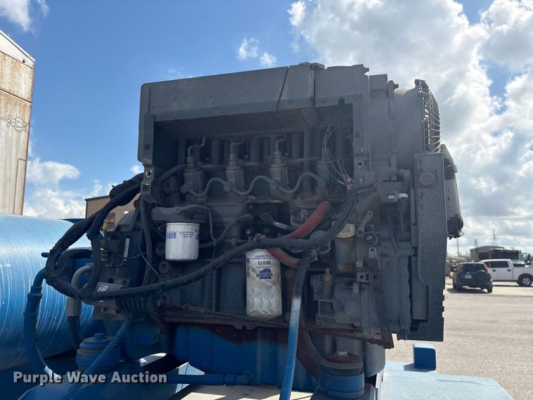 image for item EA7259 2010 Behnke Enterprises fertilizer delivery trailer