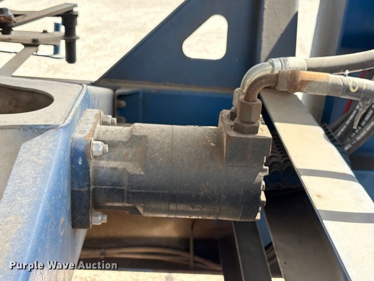 image for item EA7260 2012 Behnke Enterprises fertilizer delivery trailer