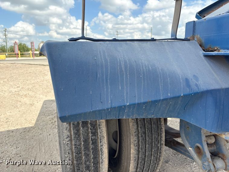 image for item EA7260 2012 Behnke Enterprises fertilizer delivery trailer
