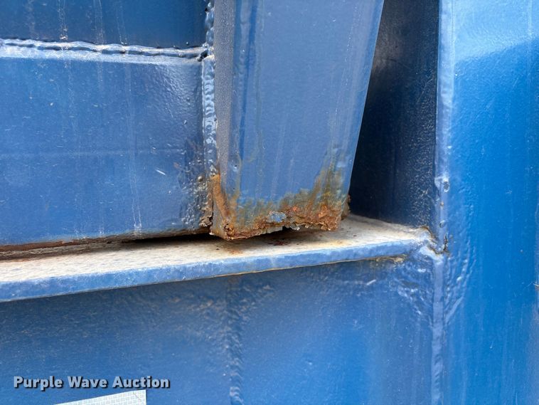 image for item EA7260 2012 Behnke Enterprises fertilizer delivery trailer