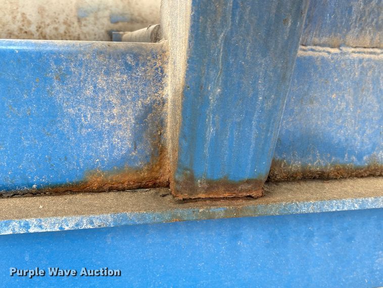 image for item EA7260 2012 Behnke Enterprises fertilizer delivery trailer