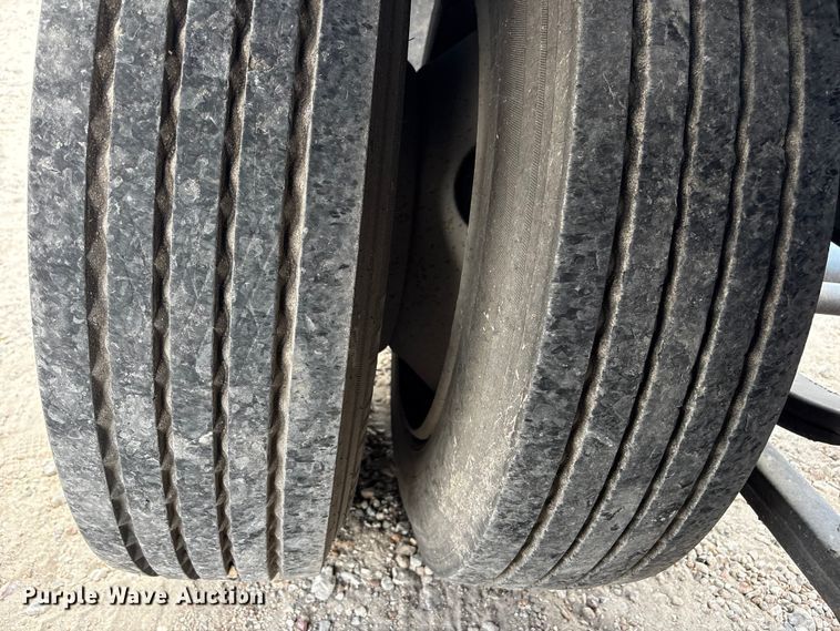 image for item EA7260 2012 Behnke Enterprises fertilizer delivery trailer