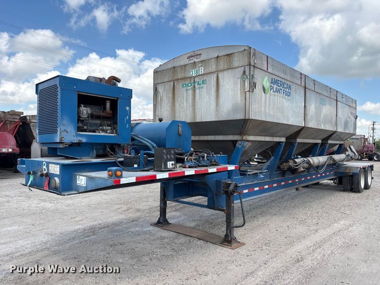 image for item EA7261 2012 Behnke Enterprises fertilizer delivery trailer