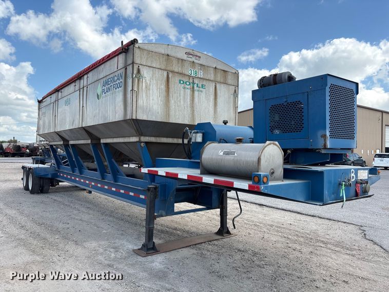 image for item EA7261 2012 Behnke Enterprises fertilizer delivery trailer