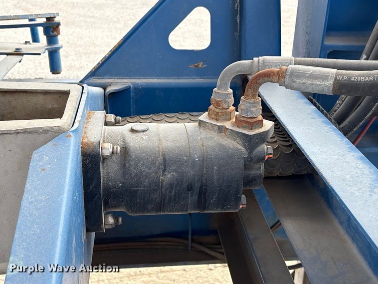 image for item EA7261 2012 Behnke Enterprises fertilizer delivery trailer