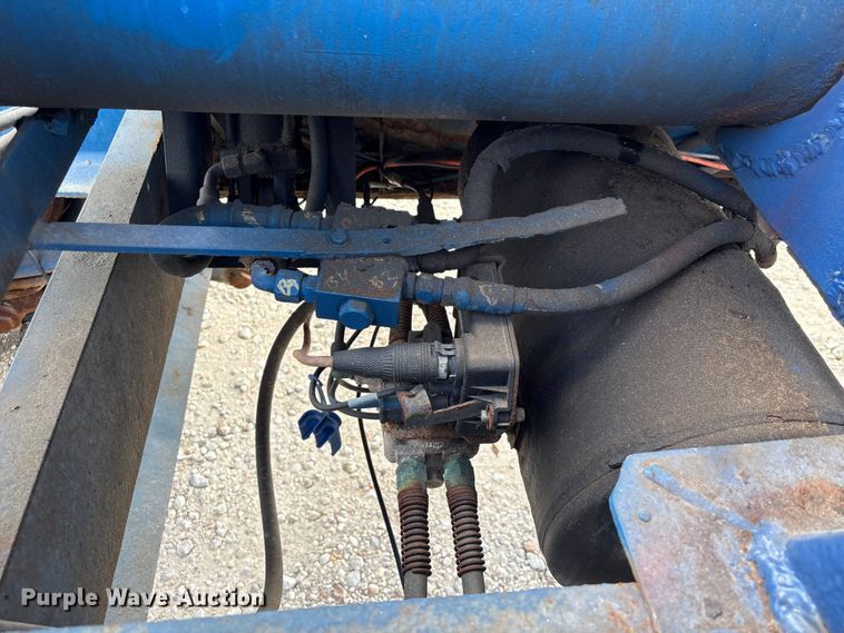 image for item EA7261 2012 Behnke Enterprises fertilizer delivery trailer