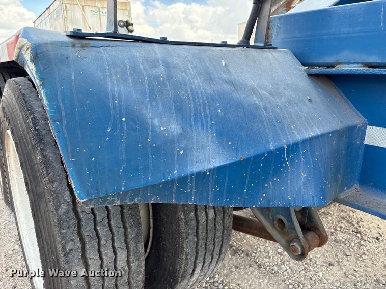 image for item EA7261 2012 Behnke Enterprises fertilizer delivery trailer