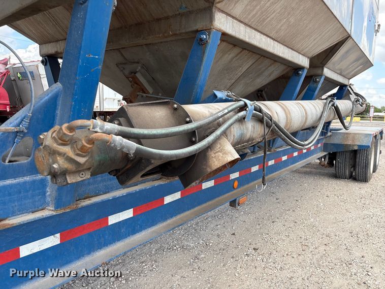 image for item EA7261 2012 Behnke Enterprises fertilizer delivery trailer
