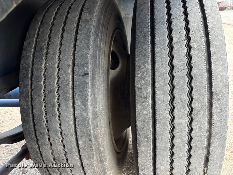 image for item EA7261 2012 Behnke Enterprises fertilizer delivery trailer