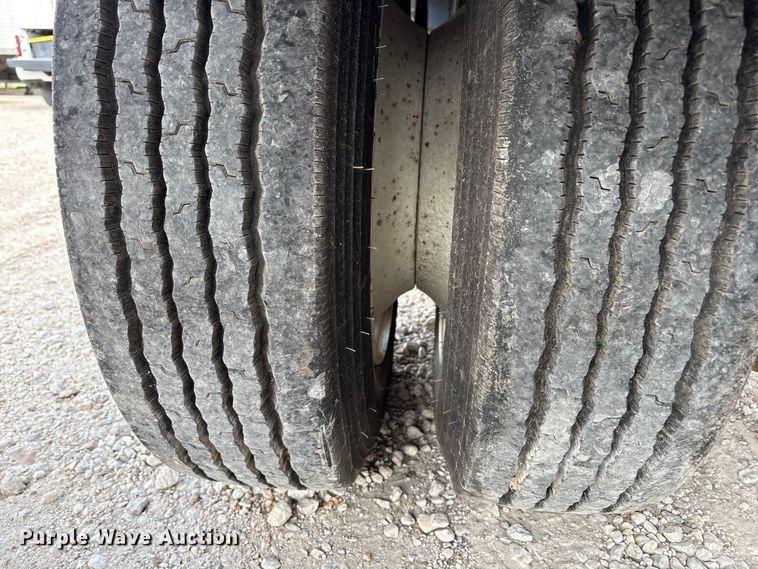 image for item EA7261 2012 Behnke Enterprises fertilizer delivery trailer