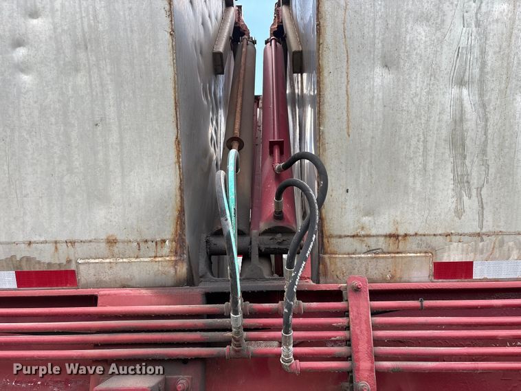 image for item EA7262 1979 Killebrew fertilizer delivery trailer