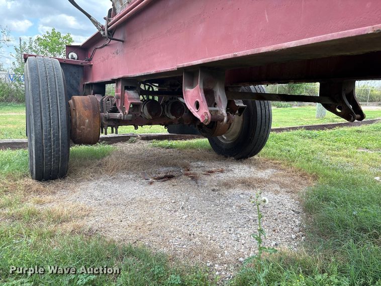 image for item EA7262 1979 Killebrew fertilizer delivery trailer