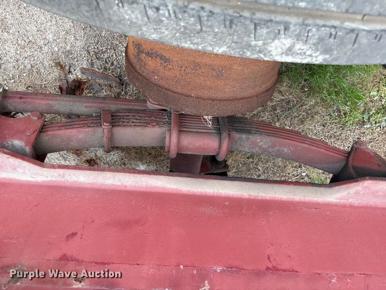 image for item EA7262 1979 Killebrew fertilizer delivery trailer