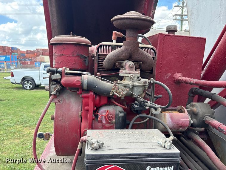 image for item EA7262 1979 Killebrew fertilizer delivery trailer