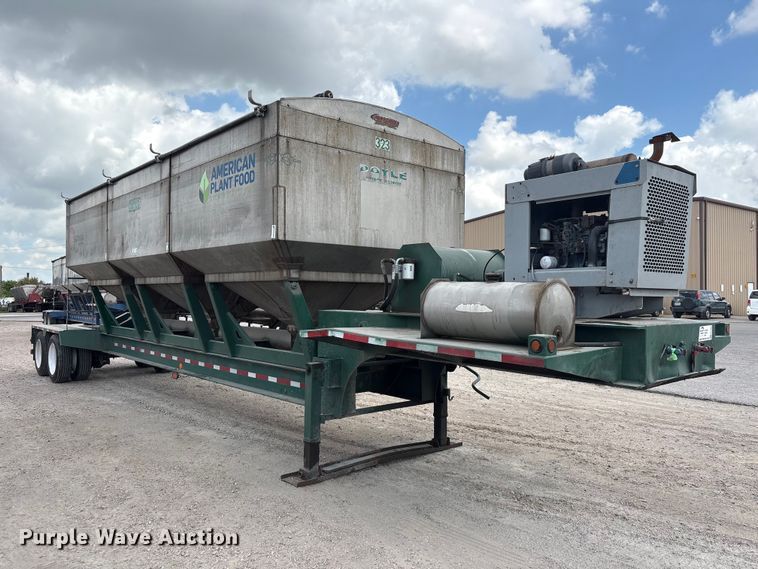 image for item EA7263 2013 Behnke Enterprises fertilizer delivery trailer