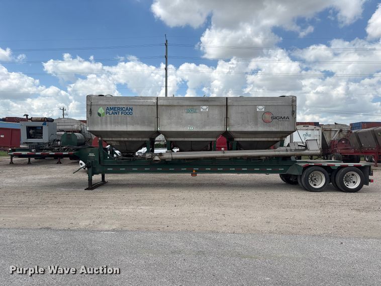 image for item EA7263 2013 Behnke Enterprises fertilizer delivery trailer