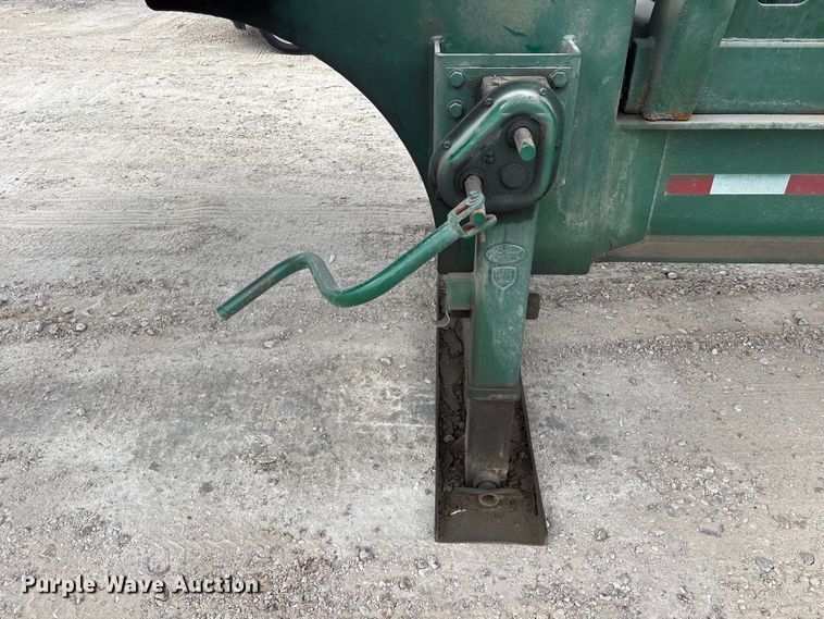 image for item EA7263 2013 Behnke Enterprises fertilizer delivery trailer