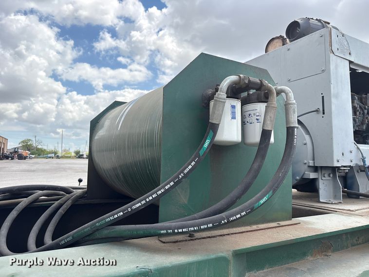 image for item EA7263 2013 Behnke Enterprises fertilizer delivery trailer