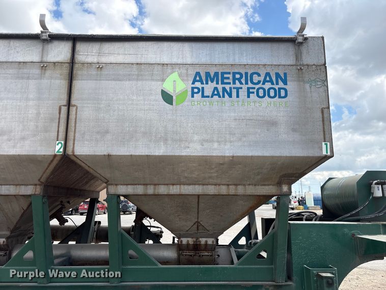 image for item EA7263 2013 Behnke Enterprises fertilizer delivery trailer