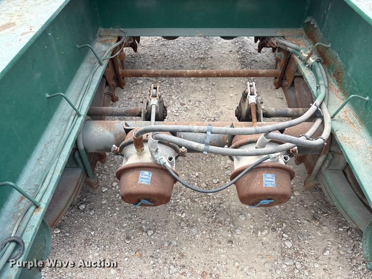 image for item EA7263 2013 Behnke Enterprises fertilizer delivery trailer