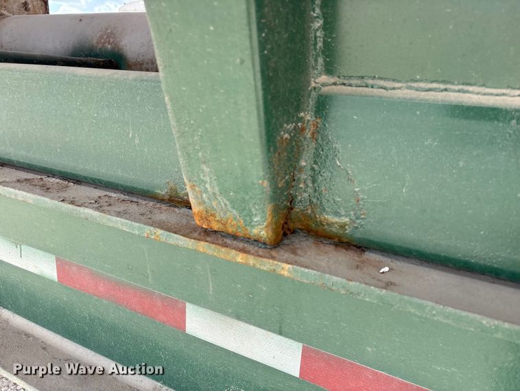 image for item EA7263 2013 Behnke Enterprises fertilizer delivery trailer