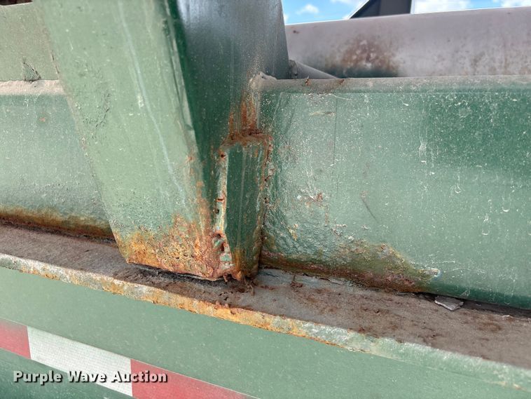 image for item EA7263 2013 Behnke Enterprises fertilizer delivery trailer