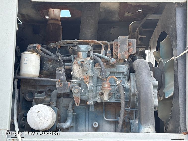 image for item EA7263 2013 Behnke Enterprises fertilizer delivery trailer