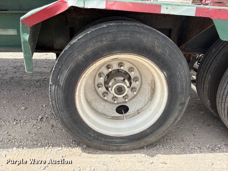 image for item EA7263 2013 Behnke Enterprises fertilizer delivery trailer