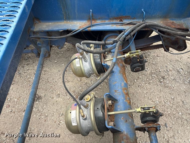 image for item EA7264 2013 Behnke Enterprises fertilizer delivery trailer