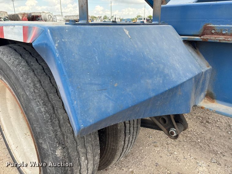 image for item EA7264 2013 Behnke Enterprises fertilizer delivery trailer