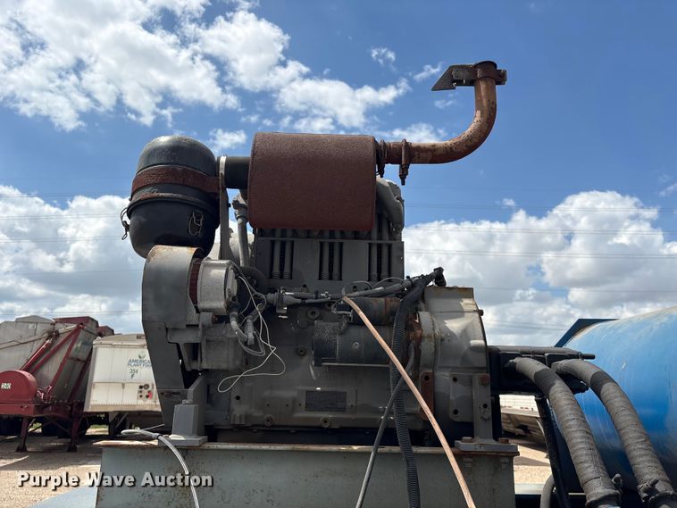 image for item EA7264 2013 Behnke Enterprises fertilizer delivery trailer