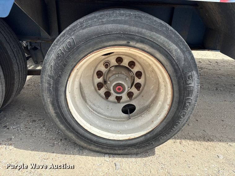 image for item EA7264 2013 Behnke Enterprises fertilizer delivery trailer