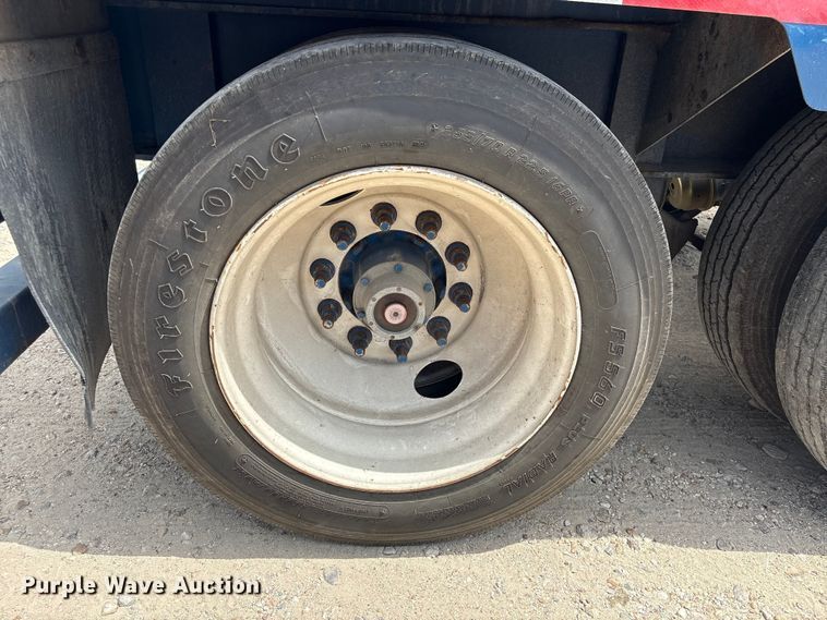 image for item EA7264 2013 Behnke Enterprises fertilizer delivery trailer