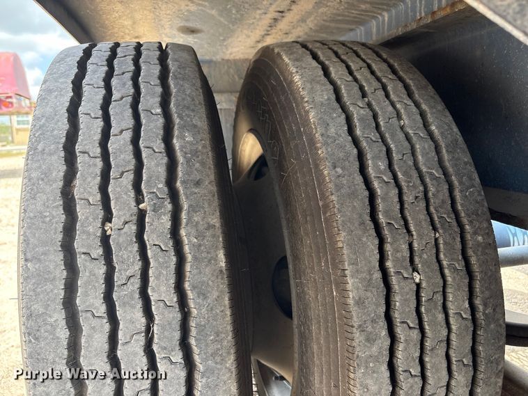 image for item EA7264 2013 Behnke Enterprises fertilizer delivery trailer