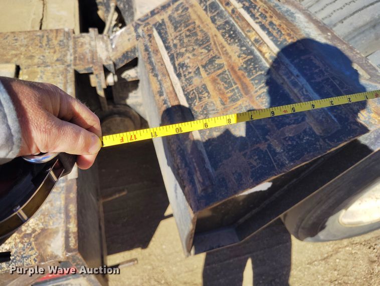 image for item EC8985 2014 Load King 503/604 DDMB lowboy equipment trailer