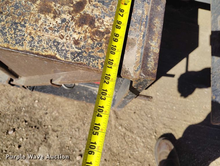 image for item EC8985 2014 Load King 503/604 DDMB lowboy equipment trailer