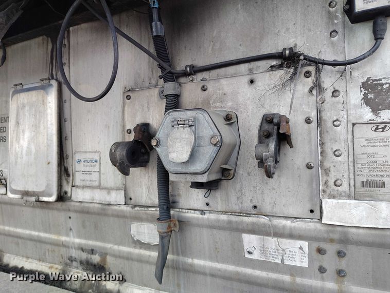 image for item ED0007 2016 Hyundai Translead VR2480202-PRS refrigerated van trailer