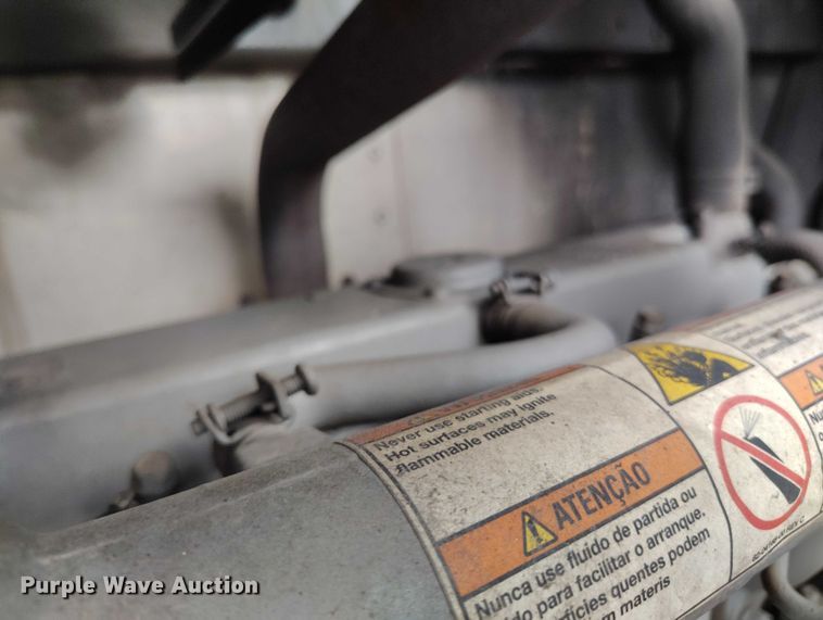 image for item ED0007 2016 Hyundai Translead VR2480202-PRS refrigerated van trailer