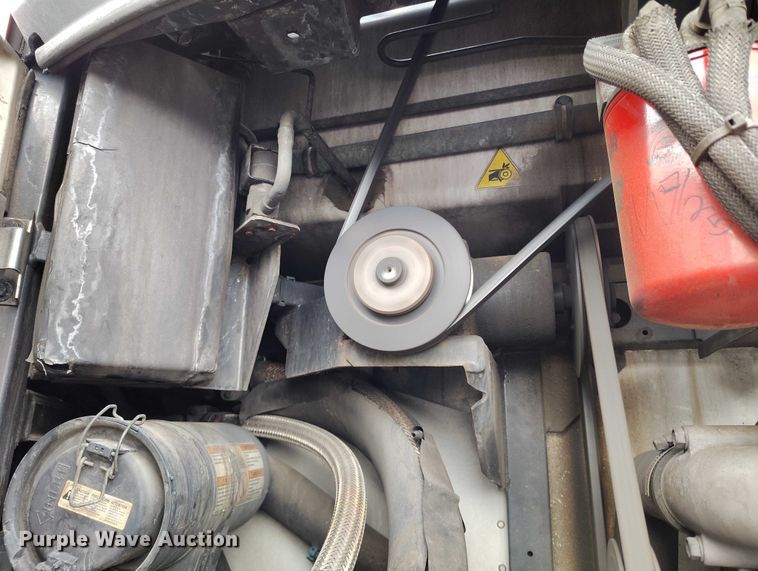 image for item ED0007 2016 Hyundai Translead VR2480202-PRS refrigerated van trailer