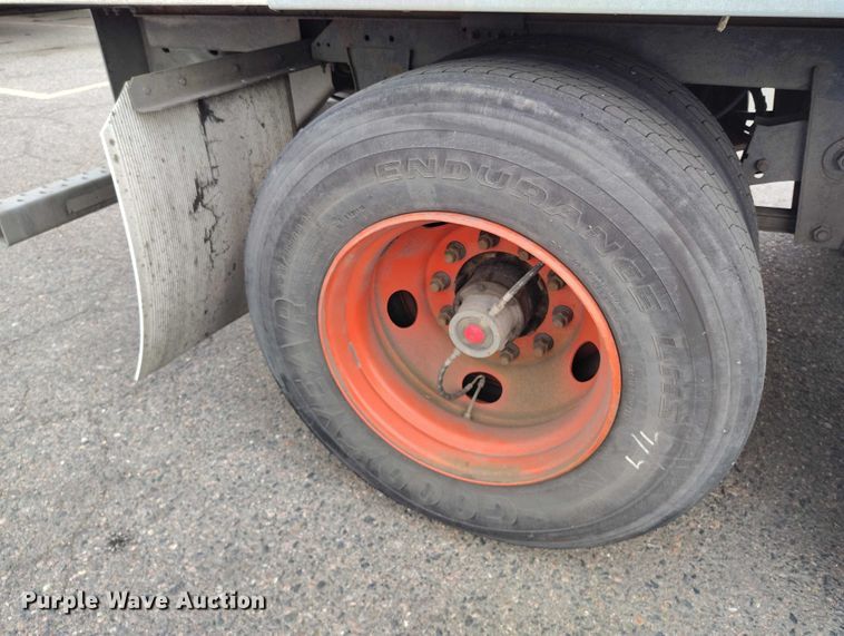 image for item ED0007 2016 Hyundai Translead VR2480202-PRS refrigerated van trailer