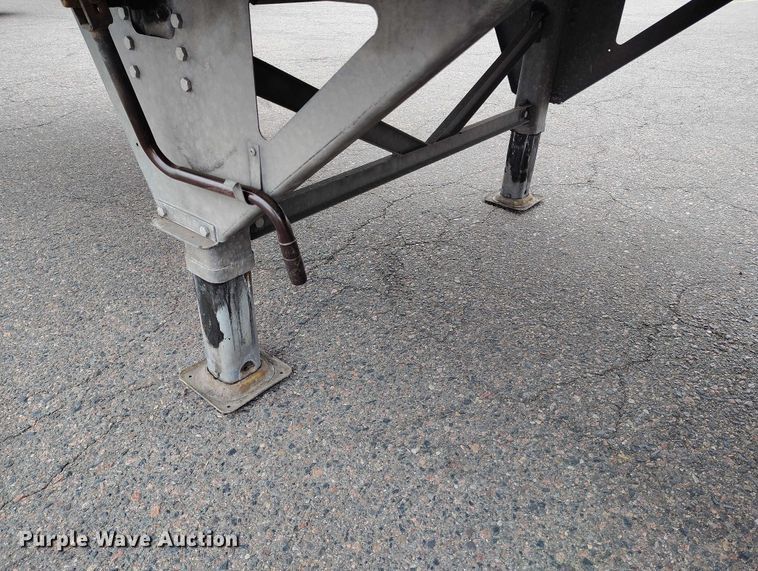 image for item ED0008 2016 Hyundai Translead VR2480202-PRS refrigerated van trailer