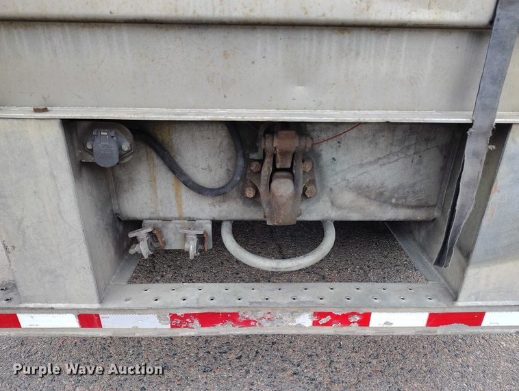 image for item ED0008 2016 Hyundai Translead VR2480202-PRS refrigerated van trailer